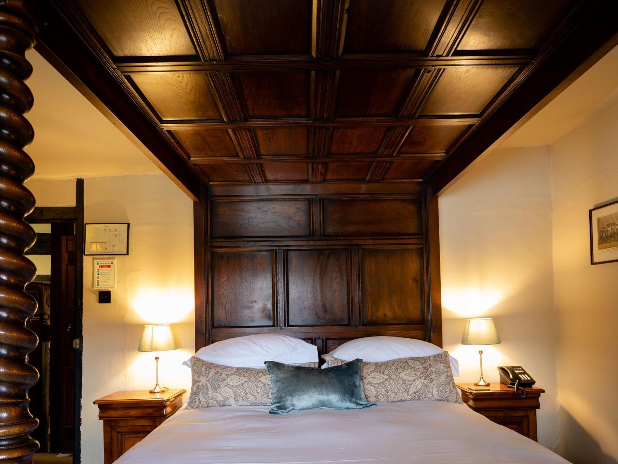The Crown Inn Chiddingfold Cameră foto